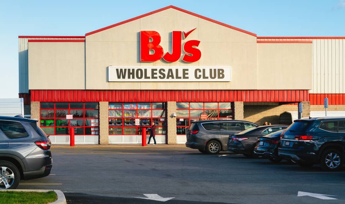 BJ’s Wholesale shifts gears on holiday discounts for customers